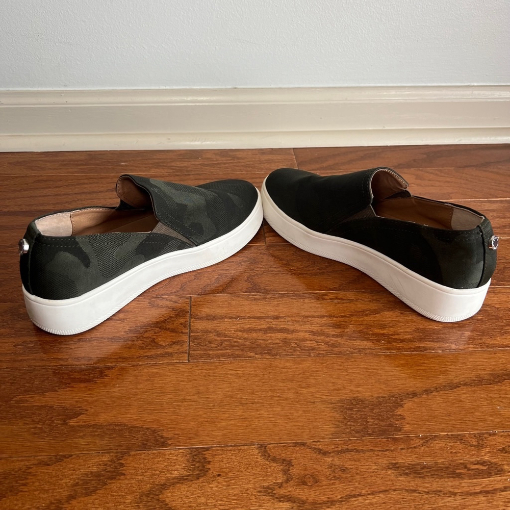Steve Madden Women’s Zayna Slip On Camo Size 7.5 M - Picture 8 of 13